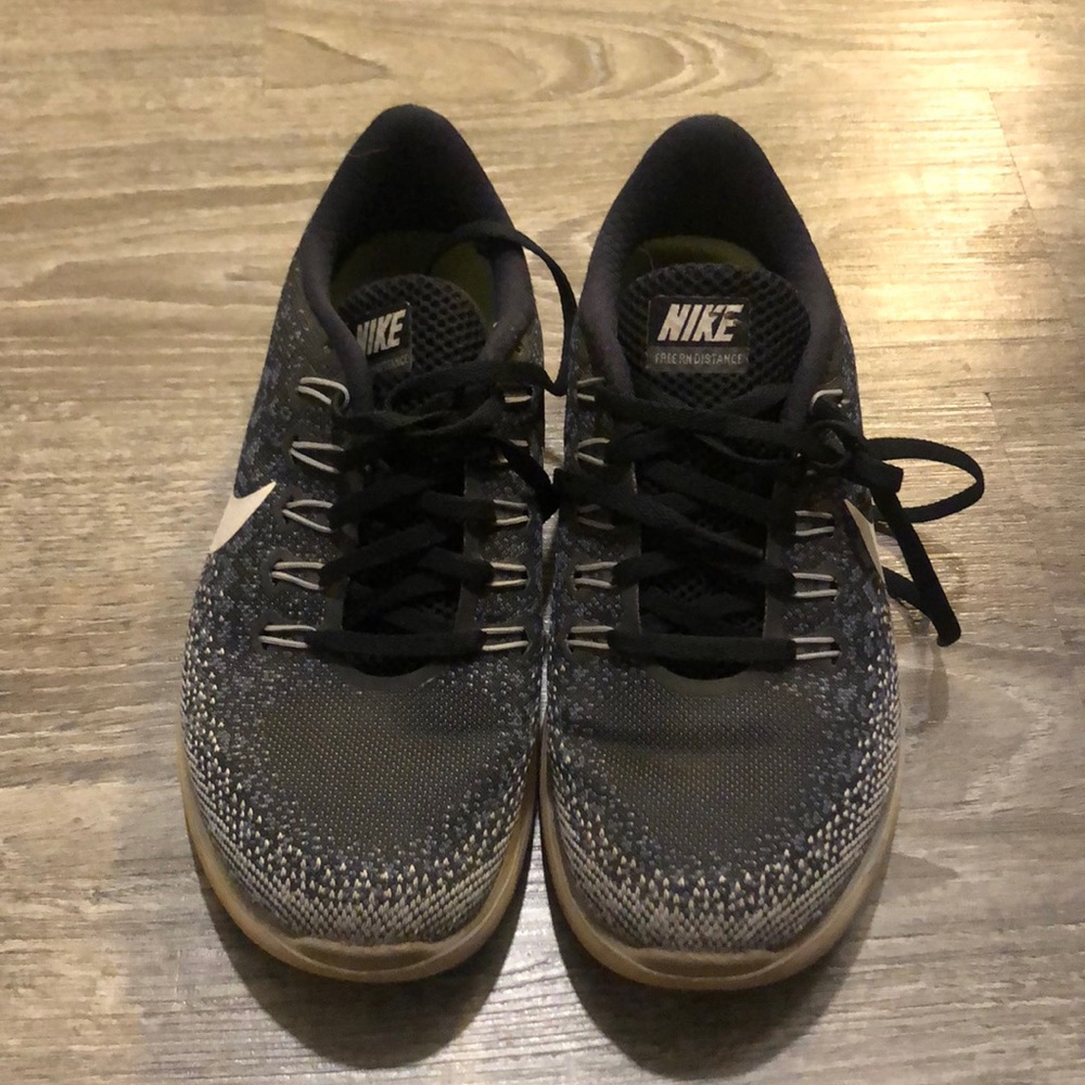 Nike free distance